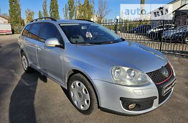 Универсал Volkswagen Golf 2008 в Шостке