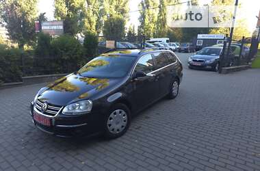 Универсал Volkswagen Golf 2009 в Ровно