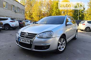 Универсал Volkswagen Golf 2009 в Львове