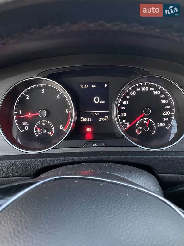 Хетчбек Volkswagen Golf 2013 в Мукачевому