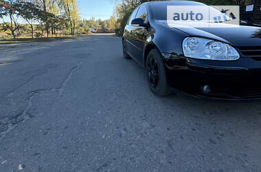 Хэтчбек Volkswagen Golf 2007 в Богодухове