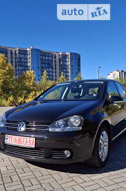 Хэтчбек Volkswagen Golf 2008 в Днепре