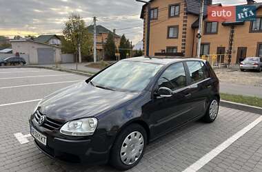 Хетчбек Volkswagen Golf 2005 в Вінниці