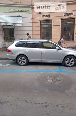 Хэтчбек Volkswagen Golf 2008 в Львове