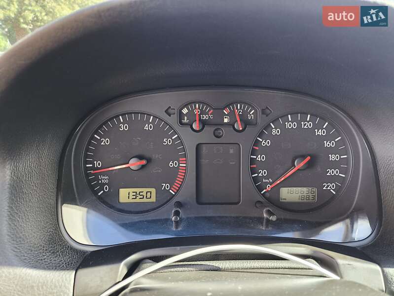 Хэтчбек Volkswagen Golf 1999 в Ивано-Франковске