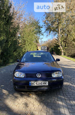 Универсал Volkswagen Golf 2001 в Львове