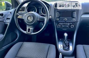 Хэтчбек Volkswagen Golf 2012 в Ивано-Франковске