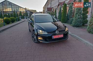 Универсал Volkswagen Golf 2015 в Стрые