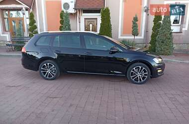 Универсал Volkswagen Golf 2015 в Стрые