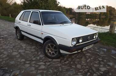 Хетчбек Volkswagen Golf 1986 в Млиніві