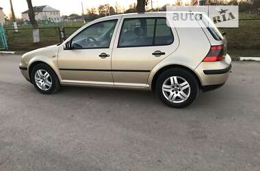 Хэтчбек Volkswagen Golf 2002 в Калуше