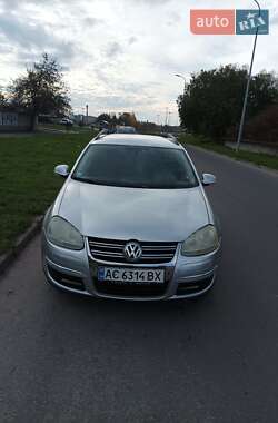 Універсал Volkswagen Golf 2009 в Львові