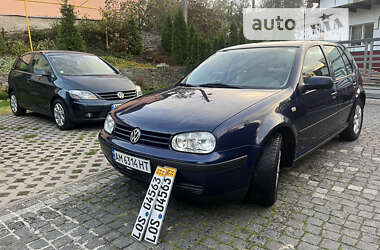 Хетчбек Volkswagen Golf 1998 в Звягелі