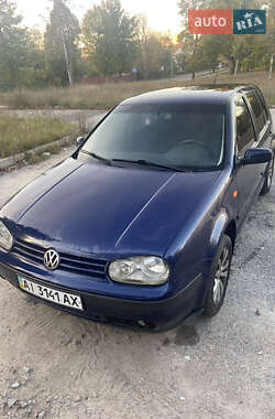 Хэтчбек Volkswagen Golf 2000 в Киеве