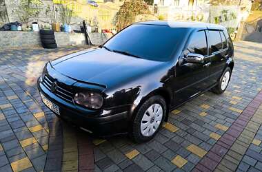 Хетчбек Volkswagen Golf 1999 в Чернівцях