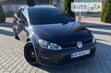 Універсал Volkswagen Golf 2014 в Вінниці