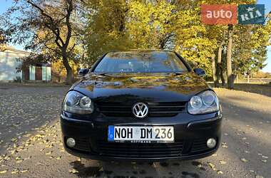 Хэтчбек Volkswagen Golf 2008 в Лебедине