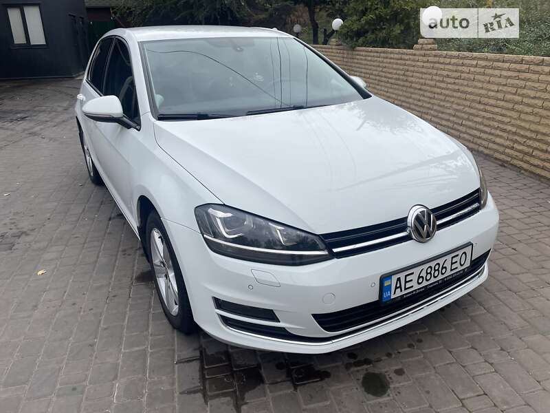 Хэтчбек Volkswagen Golf 2013 в Кривом Роге