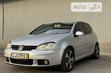 Хэтчбек Volkswagen Golf 2003 в Львове