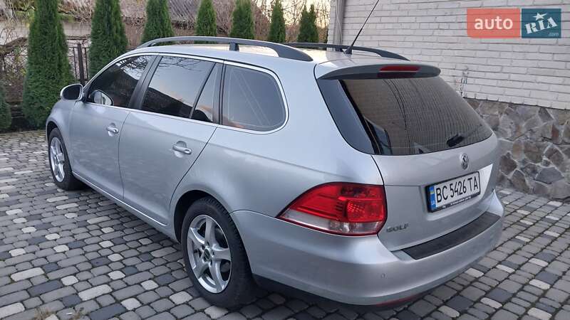 Универсал Volkswagen Golf 2009 в Ходорове