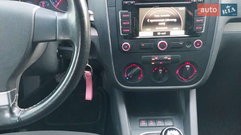 Универсал Volkswagen Golf 2009 в Ходорове