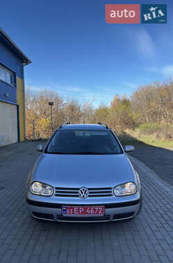 Универсал Volkswagen Golf 2001 в Луцке