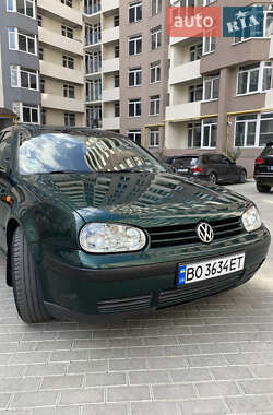 Хэтчбек Volkswagen Golf 1999 в Тернополе