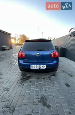 Хэтчбек Volkswagen Golf 2007 в Первомайске