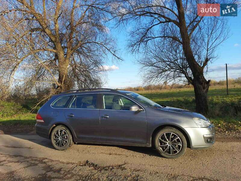 Універсал Volkswagen Golf 2007 в Самборі