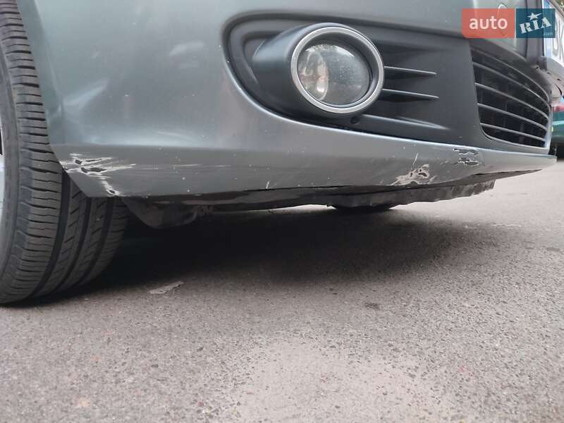 Универсал Volkswagen Golf 2012 в Киеве