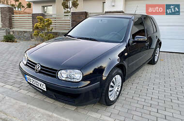 Хэтчбек Volkswagen Golf 1999 в Тульчине