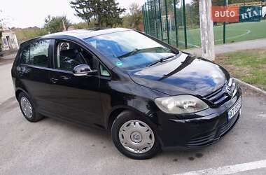 Хэтчбек Volkswagen Golf 2005 в Мироновке