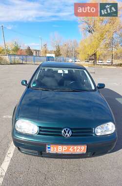 Хэтчбек Volkswagen Golf 2000 в Харькове