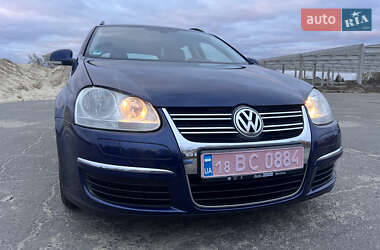 Універсал Volkswagen Golf 2008 в Хоролі