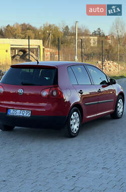 Хэтчбек Volkswagen Golf 2006 в Львове