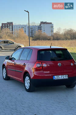 Хэтчбек Volkswagen Golf 2006 в Львове