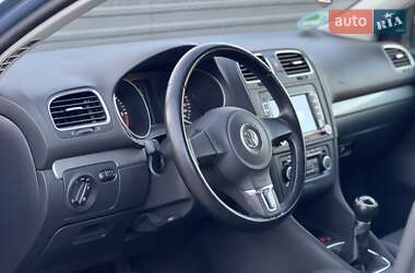 Хэтчбек Volkswagen Golf 2011 в Радивилове