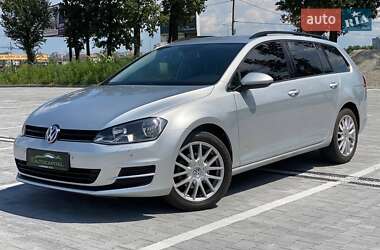 Універсал Volkswagen Golf 2013 в Києві