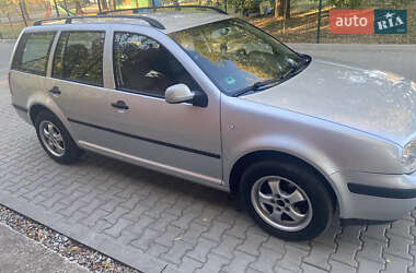 Універсал Volkswagen Golf 2005 в Томаківці