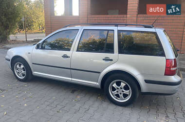 Універсал Volkswagen Golf 2005 в Томаківці