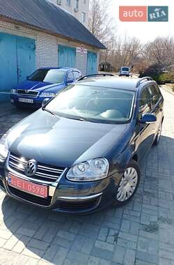 Універсал Volkswagen Golf 2008 в Сумах