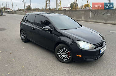 Хэтчбек Volkswagen Golf 2012 в Днепре