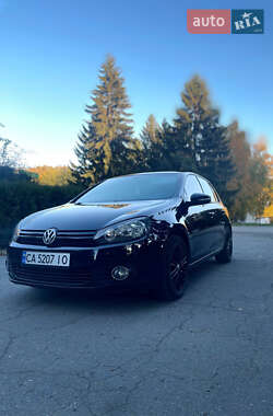 Хетчбек Volkswagen Golf 2011 в Умані