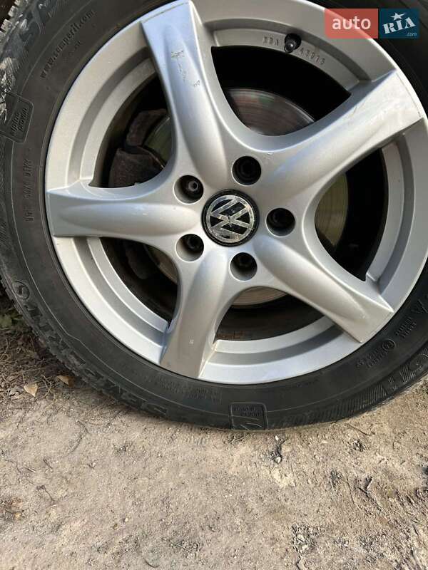 Універсал Volkswagen Golf 2010 в Луцьку