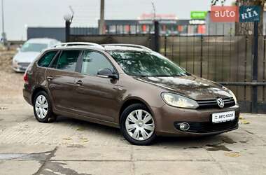 Універсал Volkswagen Golf 2013 в Києві