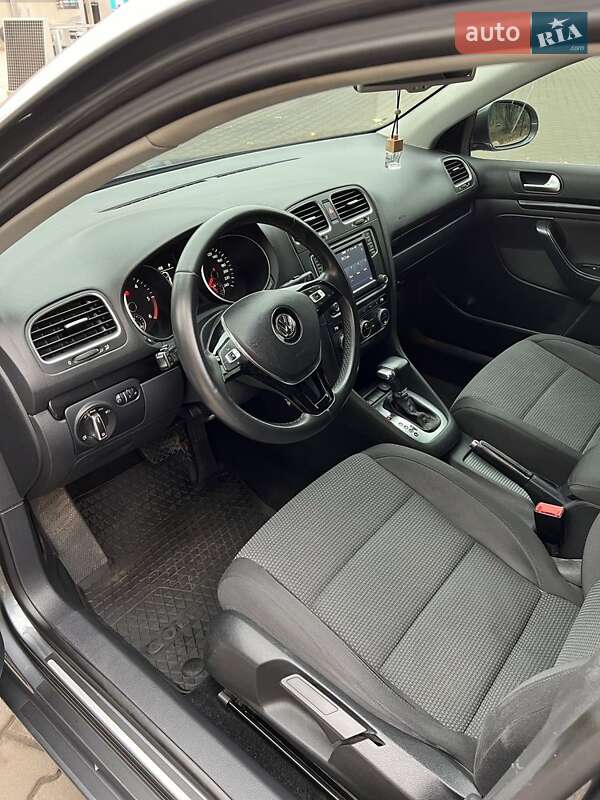 Універсал Volkswagen Golf 2009 в Кривому Розі