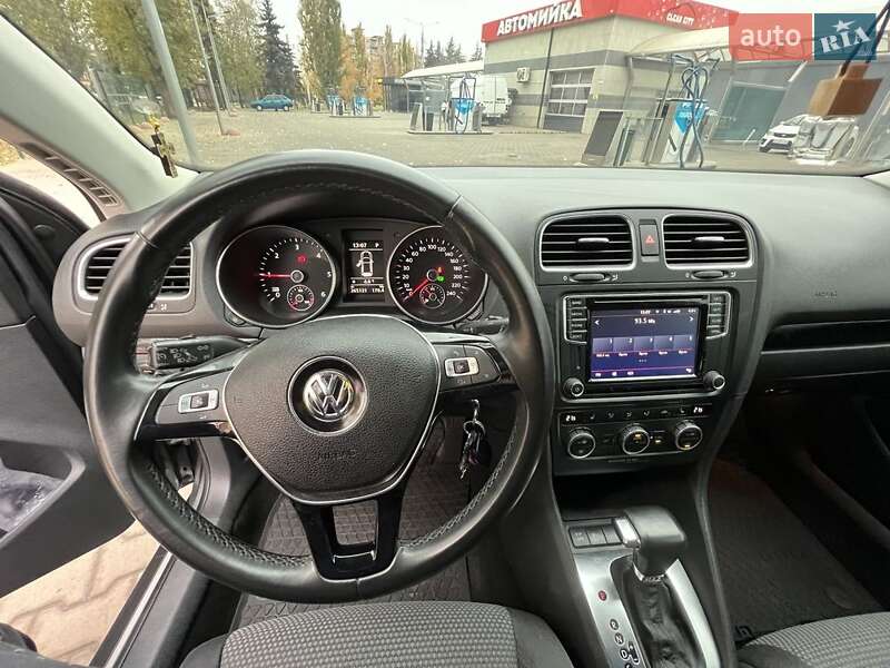 Універсал Volkswagen Golf 2009 в Кривому Розі