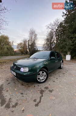 Хетчбек Volkswagen Golf 2000 в Тернополі