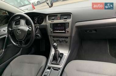 Универсал Volkswagen Golf 2014 в 