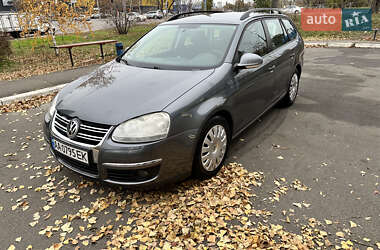 Універсал Volkswagen Golf 2009 в Києві